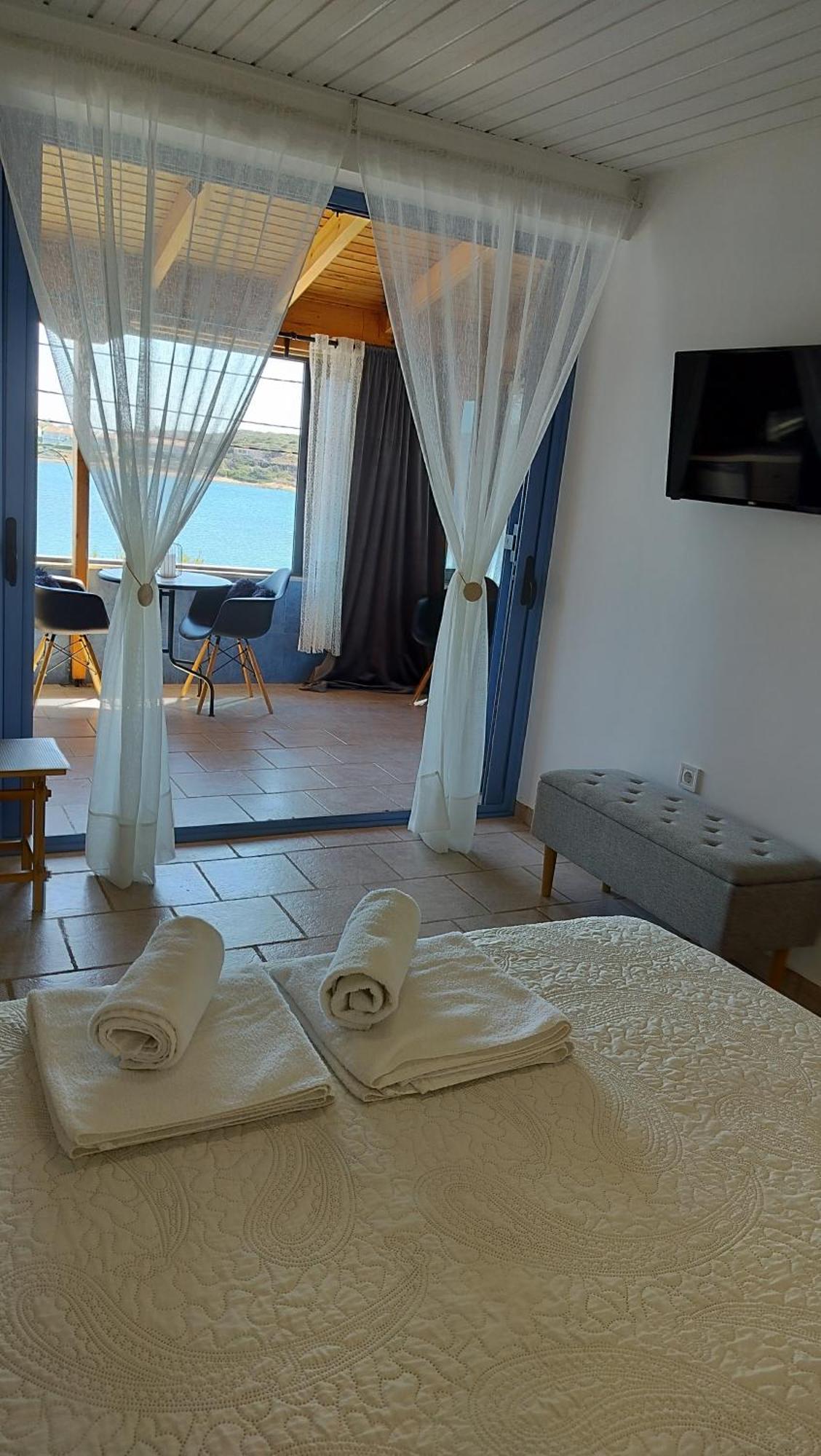 Cap Sounion Seafront Apartments -Adults Only المظهر الخارجي الصورة